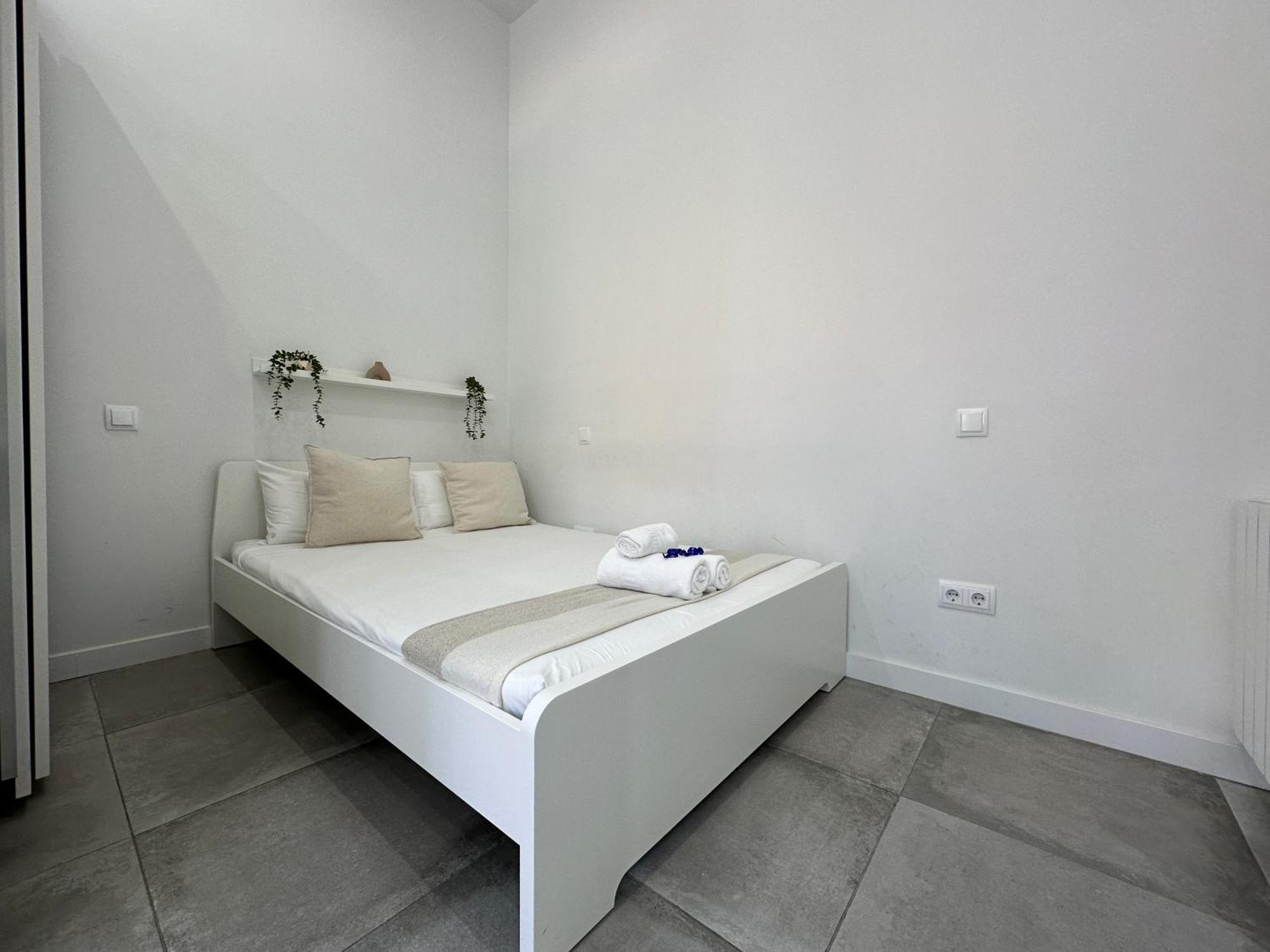 Apartamento Andres Tamayo Av America 马德里 外观 照片