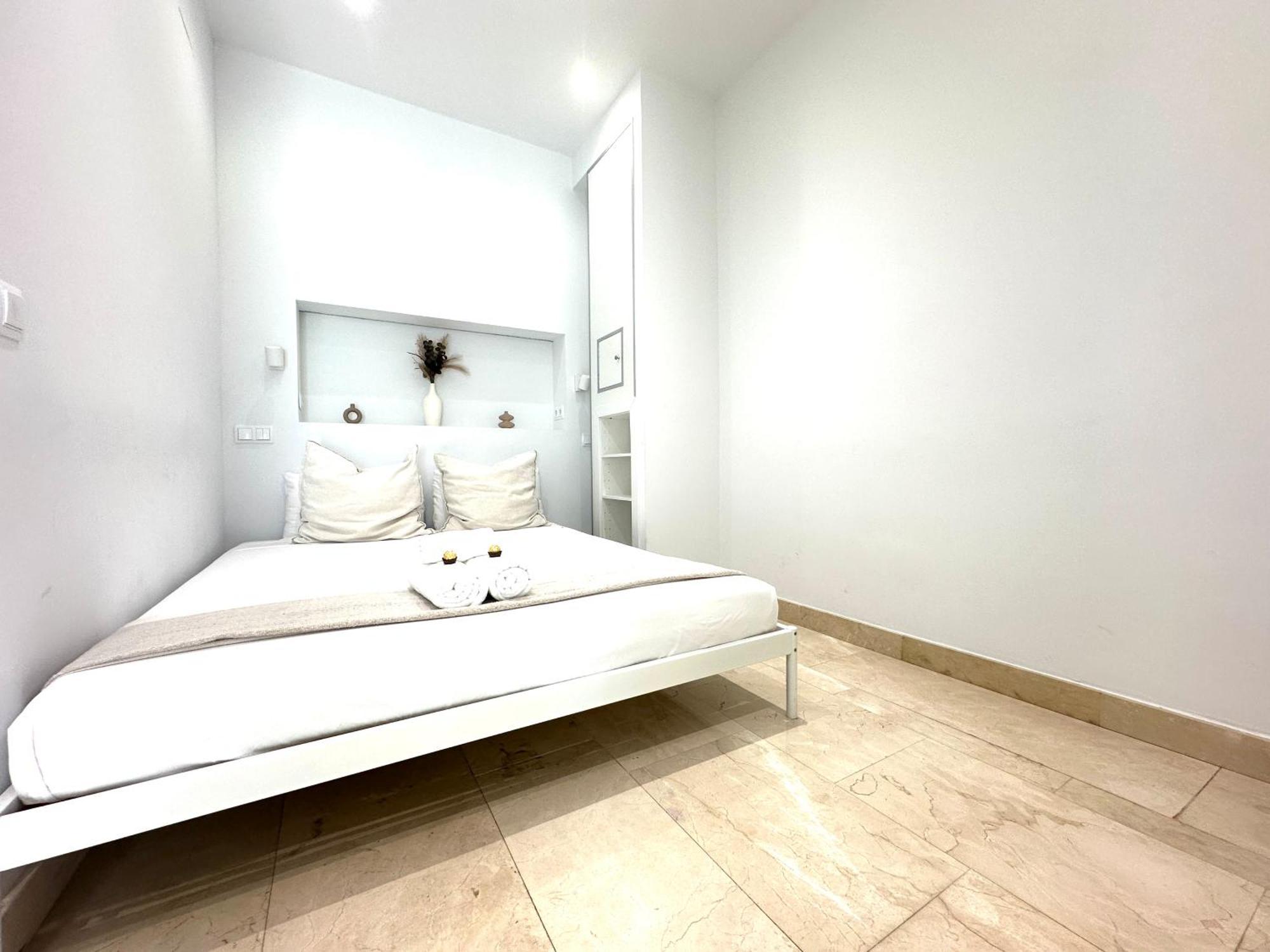 Apartamento Andres Tamayo Av America 马德里 外观 照片
