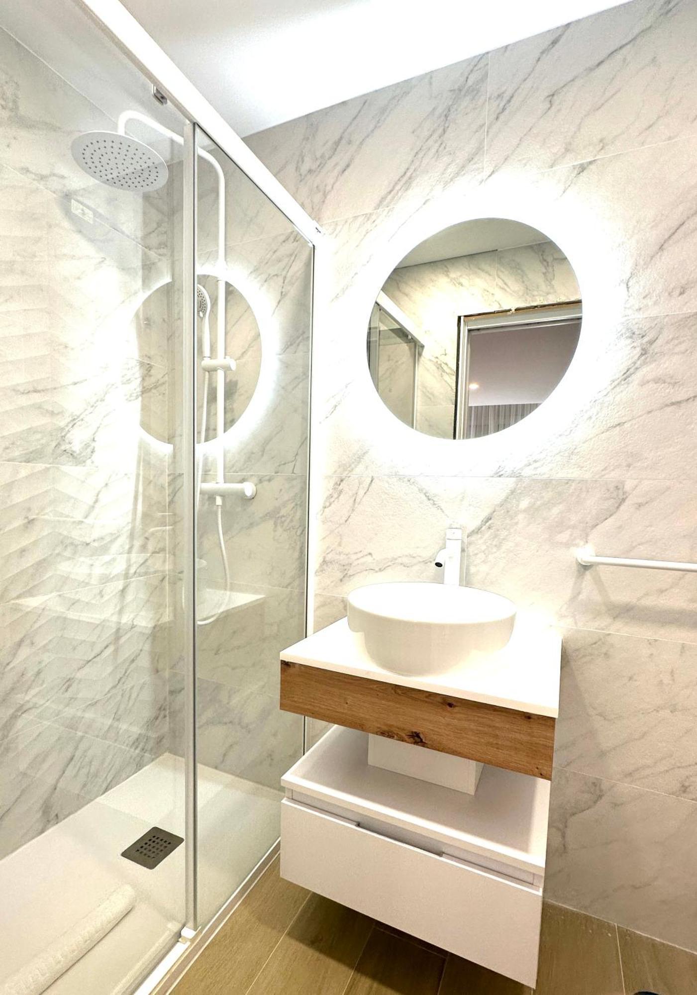 Apartamento Andres Tamayo Av America 马德里 外观 照片