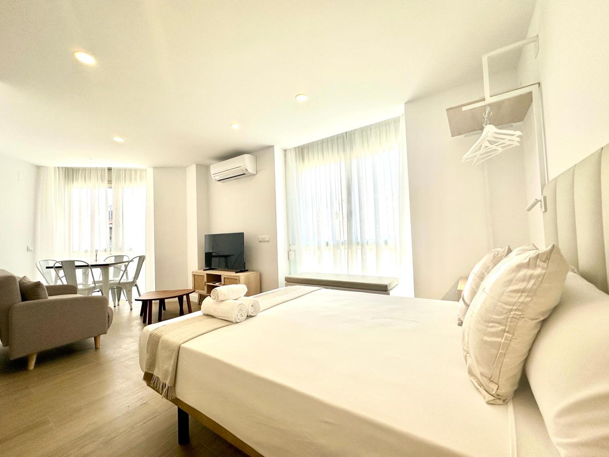 Apartamento Andres Tamayo Av America 马德里 外观 照片